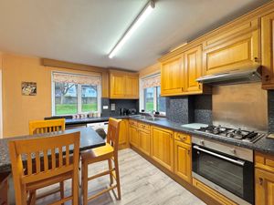 Photo 12- click for photo gallery